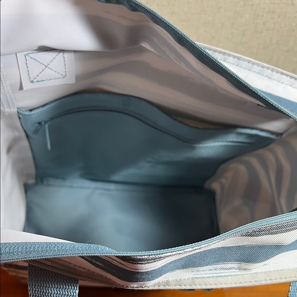 Thirty-One Striped Tote in Blue and Gray - Picture 3 of 4